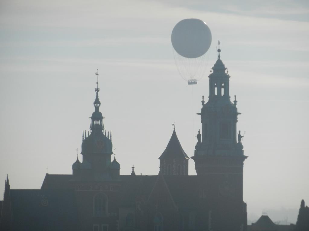 Jak W Domu Appartamento Cracovia Esterno foto
