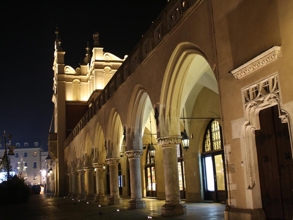 Jak W Domu Appartamento Cracovia Esterno foto